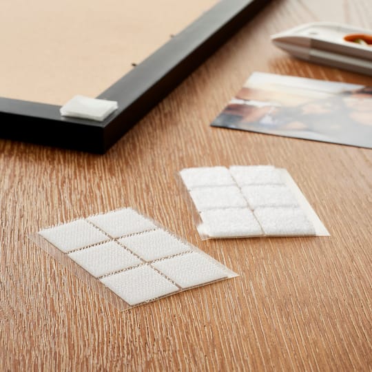 Scotch™ White Indoor Fastener Squares